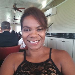 Meet your Posher, Ericka